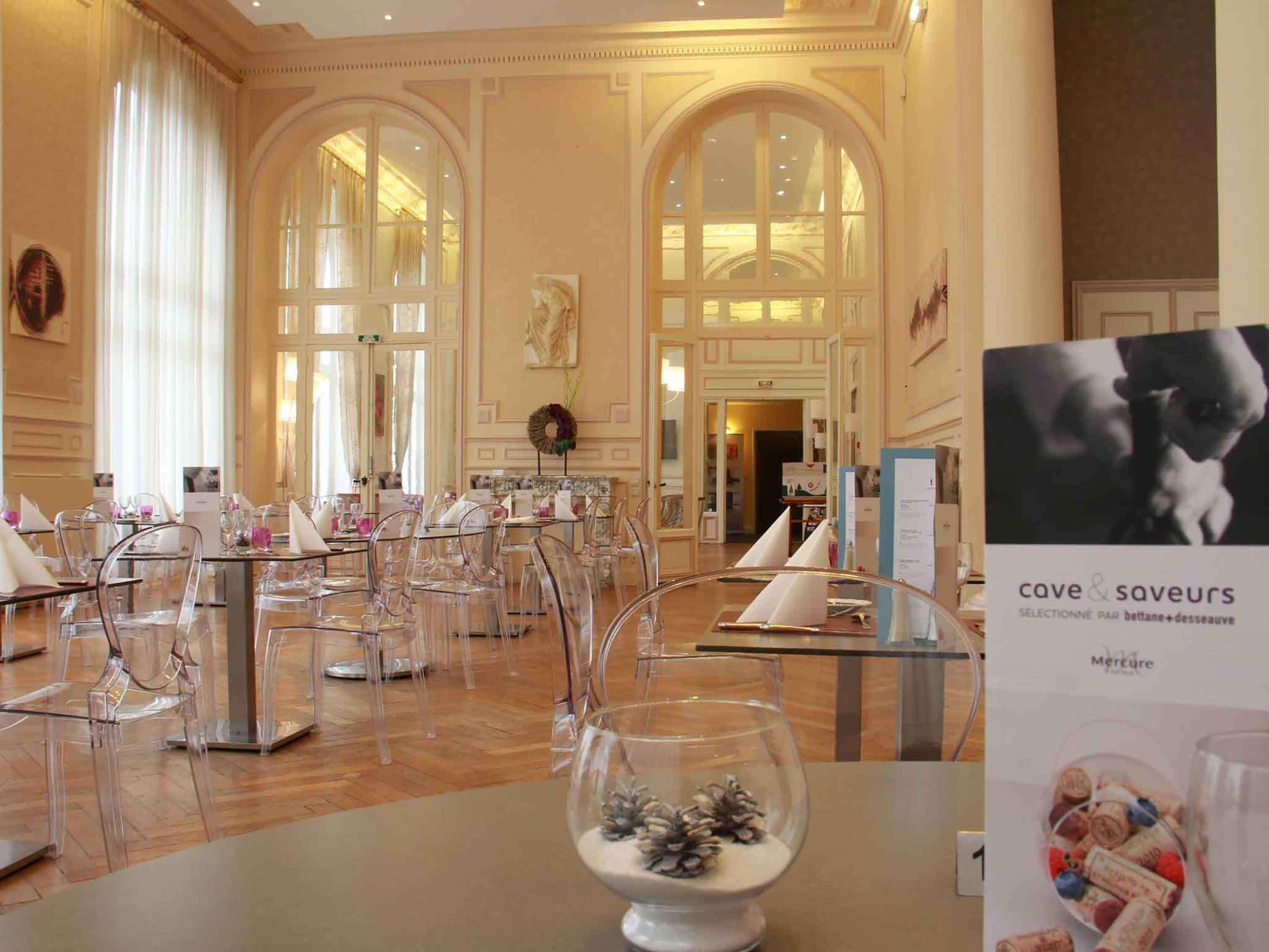Hotel Mercure Saint-Nectaire Spa & Bien-Etre المظهر الخارجي الصورة