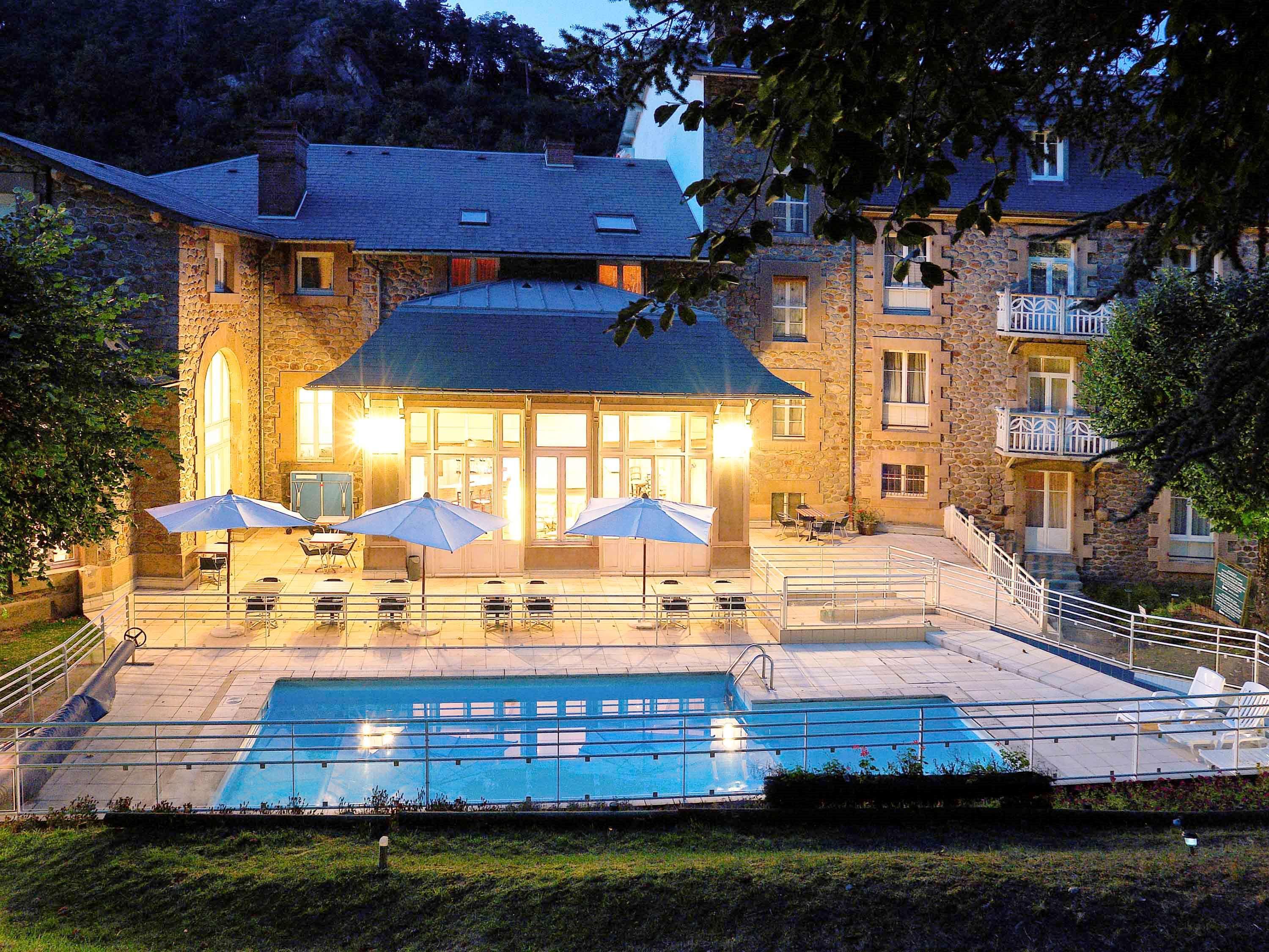 Hotel Mercure Saint-Nectaire Spa & Bien-Etre المظهر الخارجي الصورة